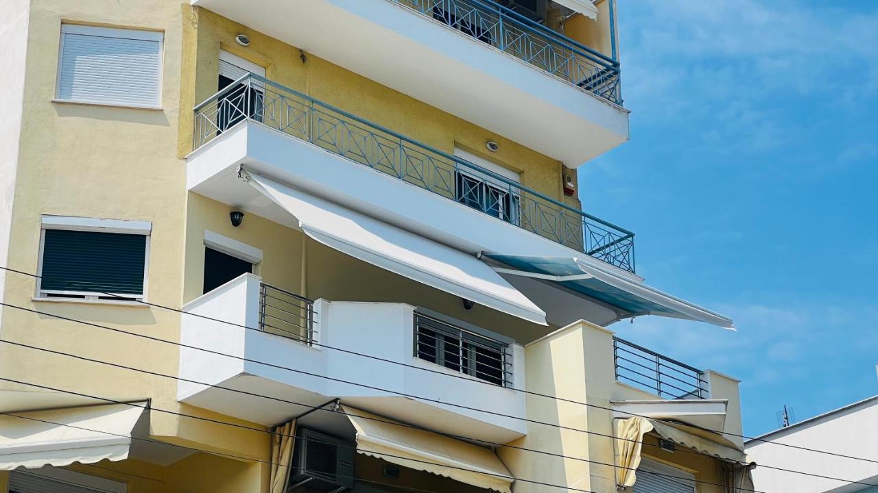 Steel & Oak Vintage Apartments Kavala Buitenkant foto